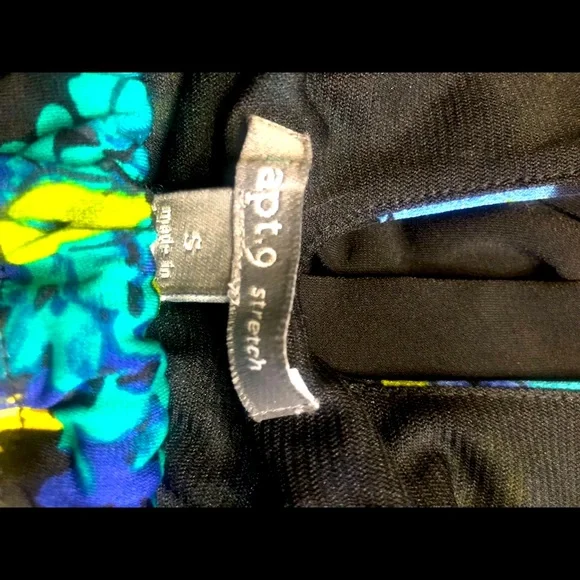 Hawaiian Halter Dress Size Small. island blue/green. soft! Excellent condition! - Picture 6 of 6